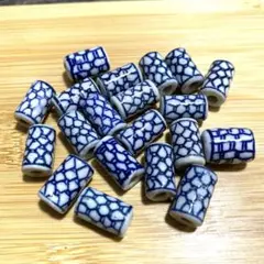 陶器ビーズ とんぼ玉 菱形格子 青絵 染付 シノワズリ 約18mm 20個 n6