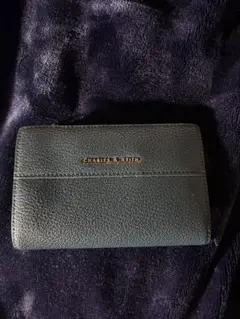 CHARLES & KEITH 二つ折り財布 グリーン
