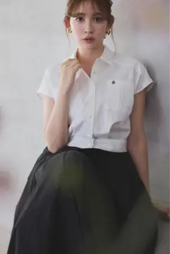 Her lip to Trois Logo Cropped Shirt Sサイズ Her lip to - Trois Logo Cropped Shirtの通販 by ☆彡
