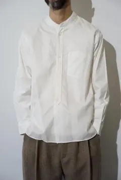 still by hand バンドカラーシャツ