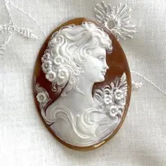 Item thumbnail for item ce468e7a-e7ff-45e3-8c83-24355cd3225b