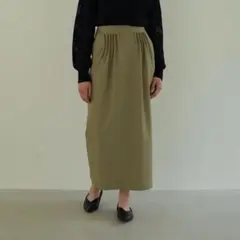 【定価1.7万円】MANOF ピンチタック ストレートスカート 新品タグ付き
