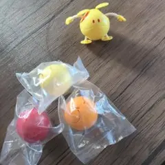 ハロ ガチャガチャ ガンダムSEEDFREEDOM ならぶんです