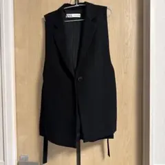 ZARA ブラック ジレ　Sサイズ