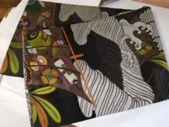 Item thumbnail for item 51a86266-bb5c-46f0-9dd4-7a29841b2696