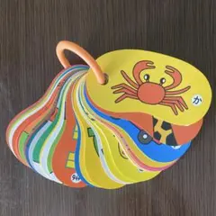 多色の知育玩具 クラブのイラスト付き