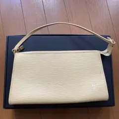 LOUIS VUITTON ミニバック ハワイで購入