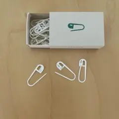 Item thumbnail for item 5761051a-92ac-4563-81dd-fd65da87855a