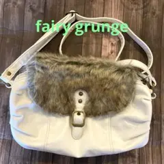 平成レトロ　レザー調ショルダーバッグ　fairy grunge 森ガール