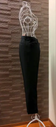 再再値下げ(Theory Iuxe)ウール9分丈パンツ