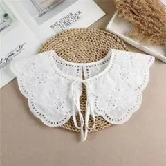 刺繍入りホワイトつけ襟