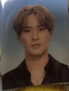深堀未来証明写真