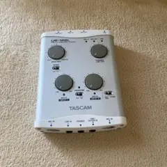 TASCAM US-122L MIDIインターフェース