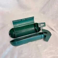 緑色 コンセントガード