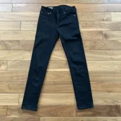 Levi's デニム　510 ブラック　28