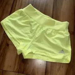 アディダス　トレーニングショートパンツ