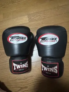 TWINS ボクシング　グローブ　ブラック