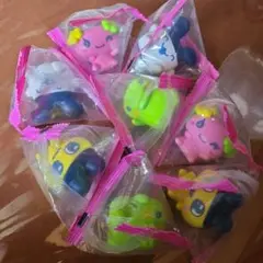 【新品】たまごっち ミニフィギュア ４種8個セット