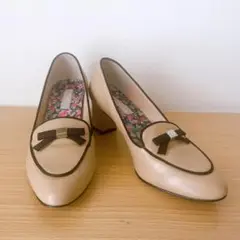 ジルスチュアート JILLSTUART リボンモチーフ 撥水加工 23cm