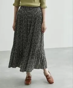ロペピクニック シアーナチュラル 楊柳プリーツスカート ブラック系