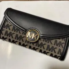 マイケルコース長財布