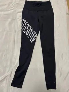 Reebok ブラック レギンス