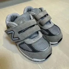 New Balance 990V5 グレー スニーカー