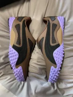 Puma UR Mostro communication