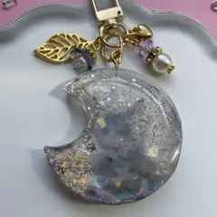 13 レジン　シャカシャカキーホルダー　シェイカー 大人　月　ネコ　花