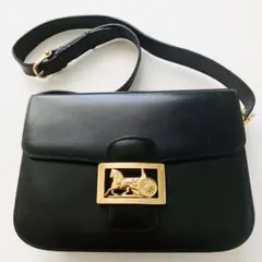 美品 CELINE セリーヌ 馬車金具 ショルダーバッグ 黒 レザー 本革