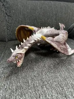 USJハリーポッター ドラゴン ハン ガリーホーンテイル ぬいぐるみハ リポタ