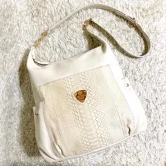 美品✨ATAO バルス ショルダーバッグ パイソン 三角プレート ワンショルダー