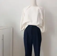 美品 デザインブラウス