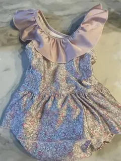 ほぼ新品　花柄水着90