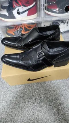 Item thumbnail for item 2e9a2c1b-330a-4efc-8efd-919b19cec280