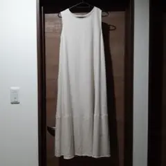 Item thumbnail for item 4e4f8542-19e5-4e06-b003-0a92a76c8b1d