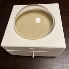 ホワイト アクセサリーケース ドーム付き