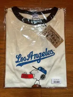 【新品】MLB スヌーピー ピーナッツ ドジャースTシャツ Mサイズ（送料込み）