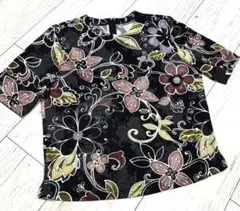 花柄カットソー　半袖　黒系　ミセス　インナー