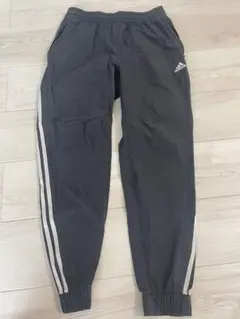 adidas 濃いグレー ジャージパンツ Lサイズ