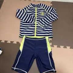 水着　上下セット　男の子　130cm ラッシュガード