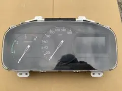 日野　デュトロ　スピードメーター　型式　XZU722