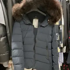TATRAS ダウンジャケット