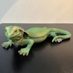 美品　置物　トカゲ　イグアナ　リアル　オブジェ