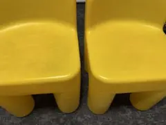 little tikes リトルタイクス のキッズチェア 2脚 セット です。