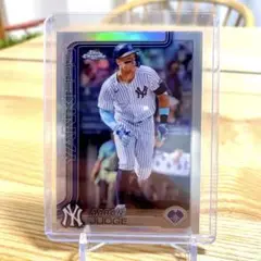 AARON JUDGE Refractor Topps Chrome 2025