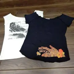 ホワイト・ブラックプリント Tシャツ 2枚セット　オフショルダー
