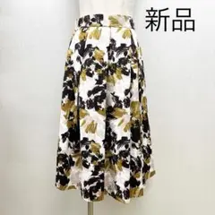 新品 タックスカート ひざ下 プリント サイズM