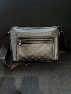 【送料無料】Louis Vuitton オディセ 今日特価】Louis Vuitton ルイヴィトン オディセア 金属チェーン