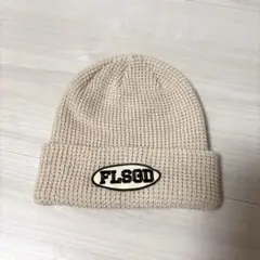 ニット帽　ビーニー　ベージュ